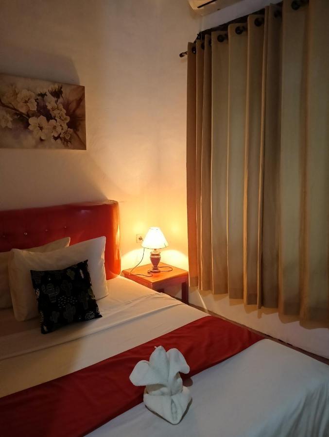 Ayu Homestay Kuta  Extérieur photo